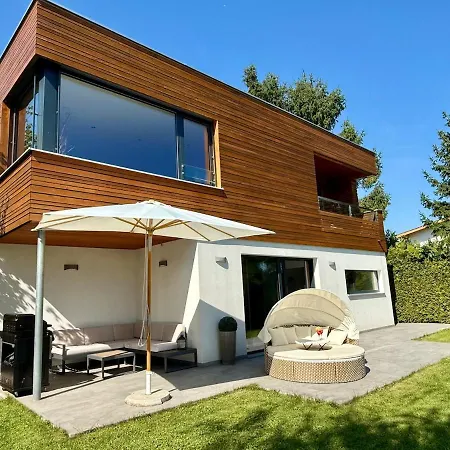 Seehaus 22- House With Private Appartement *