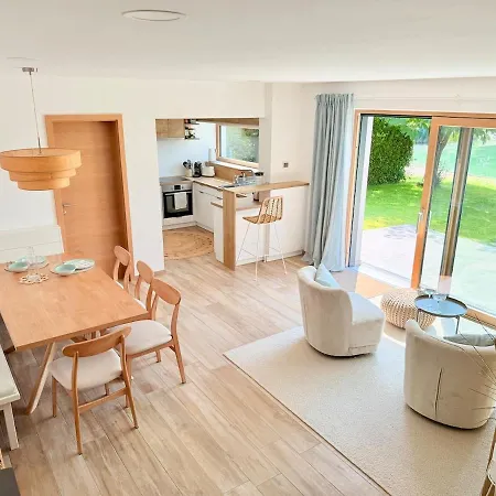 Apartment Seehaus 22- House With Private