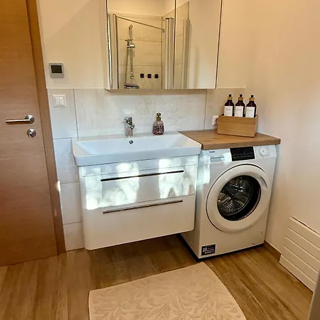 Apartment Seehaus 22- House With Private