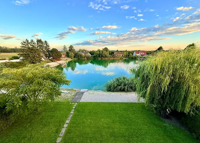 Seehaus 22- House With Private * Grafenworth