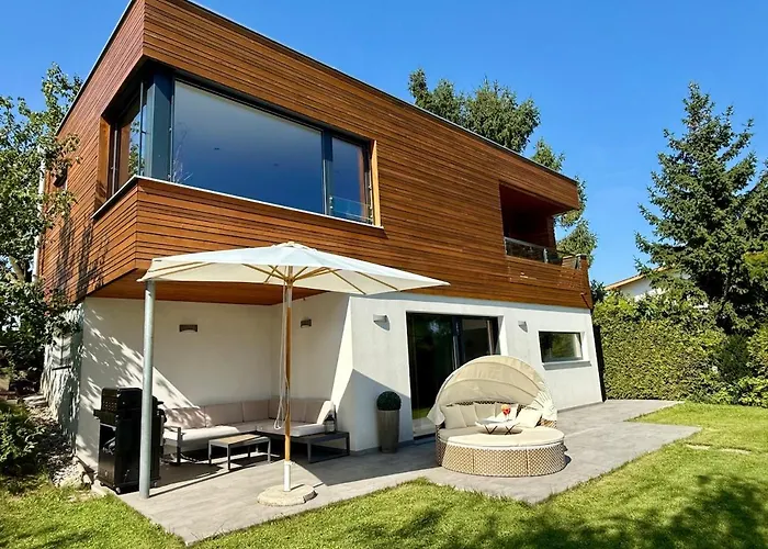 Seehaus 22- House With Private Appartement *