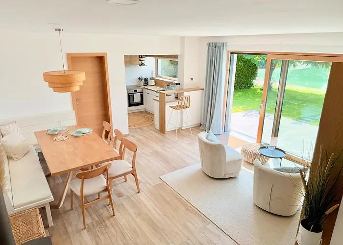 Appartement Seehaus 22- House With Private