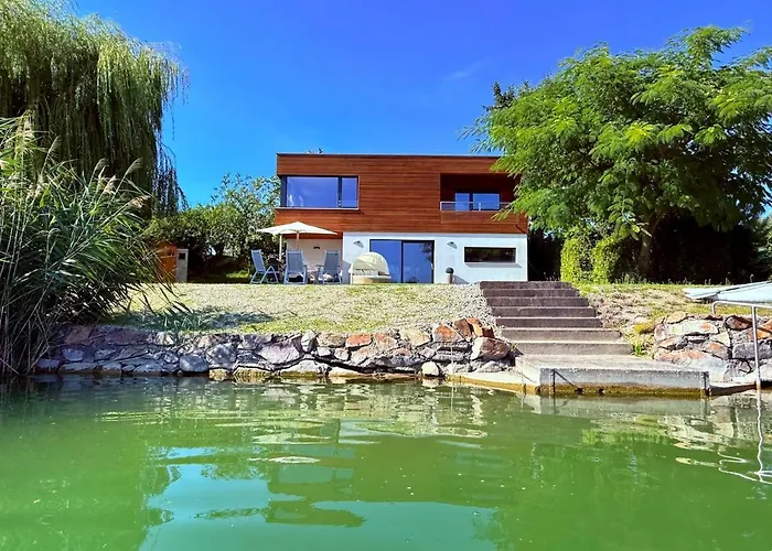 Apartment Seehaus 22- House With Private