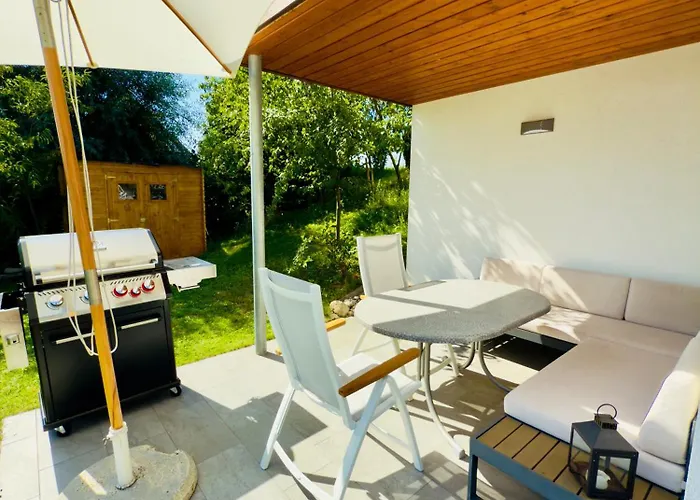 Seehaus 22- House With Private Appartement *